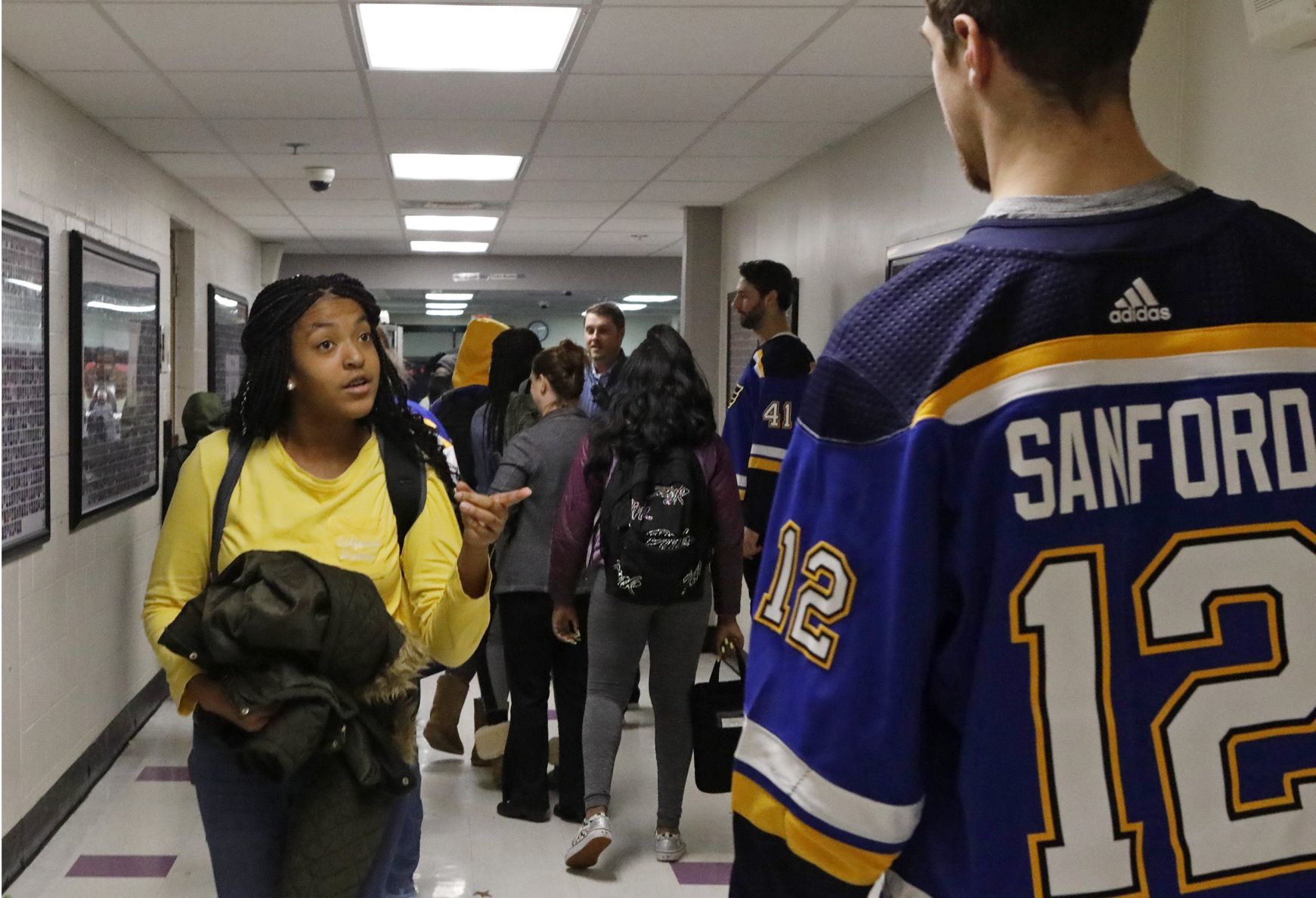 The St. Louis Blues team with Parkway Schools